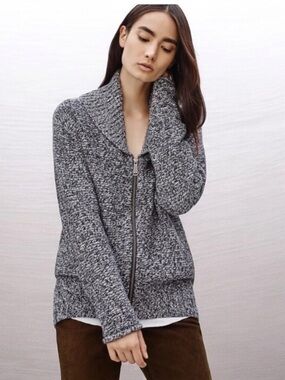 Aritza Tna  💯 % Wool Full  Zip-Front Pockets Sweater Size M